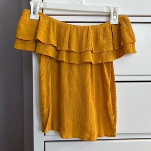 Off the shoulder yellow gold top